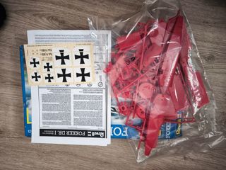 Maqueta Avión Revell Fokker Dr.I 1:28