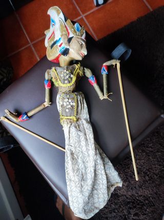 Muñeca Tailandesa Tradicional