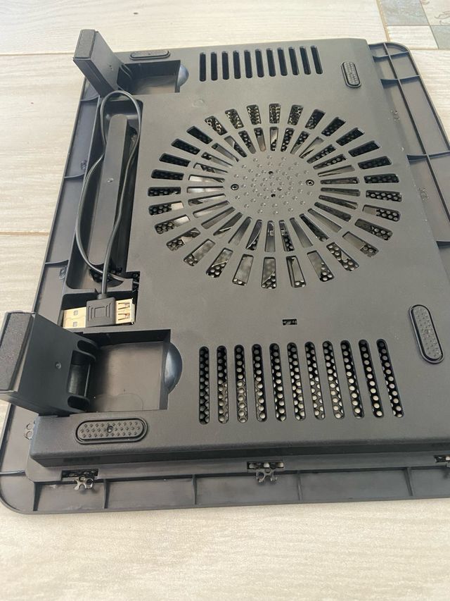 Base Refrigeradora Portátil para Laptop