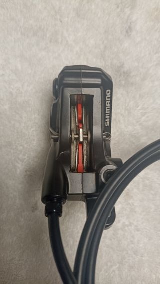 Frenos Shimano MT401 4 pistones