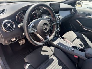 MERCEDES GLA 200D AMG