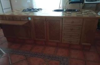 Isla de cocina de madera