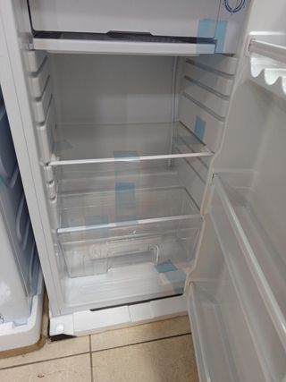 Nevera pequeña con congelador