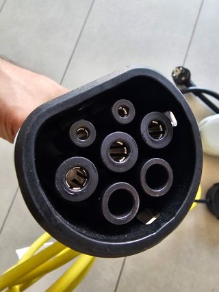 Cargador Schuko Cupra