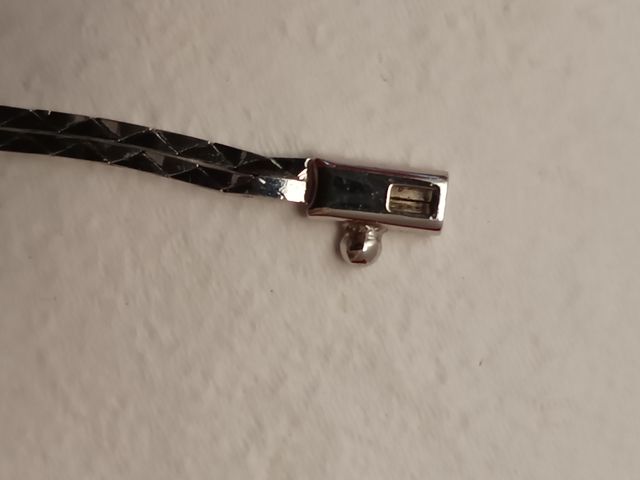 Pulsera de plata con detalles