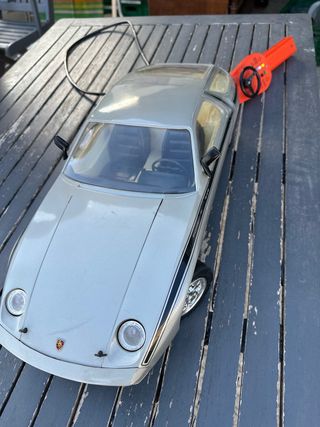 Porsche 928