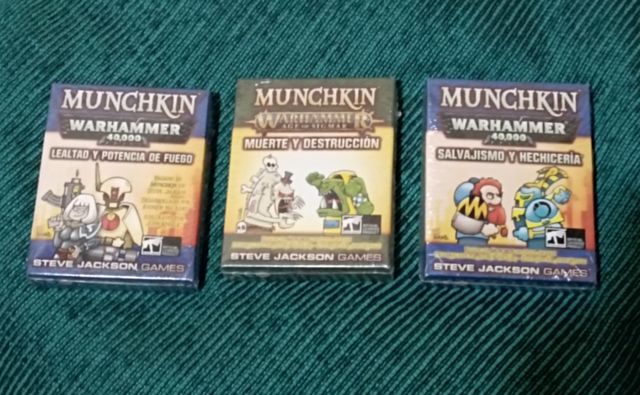Lote Munchkin x3 expansiones Warhammer - nuevo