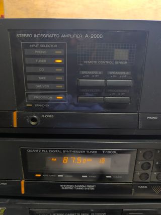 Equipo de música Sansui A-2000 T-1000L D-1000W