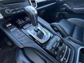 Porsche Cayenne 2017 3.0d GTS