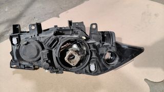 Faro Izquierdo Megane II