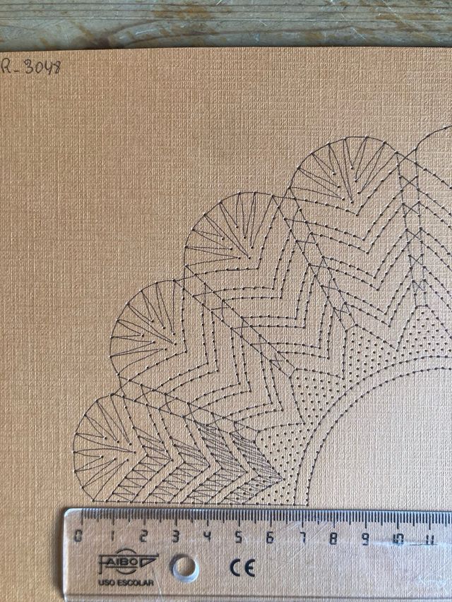 Patrón de bolillos para abanico