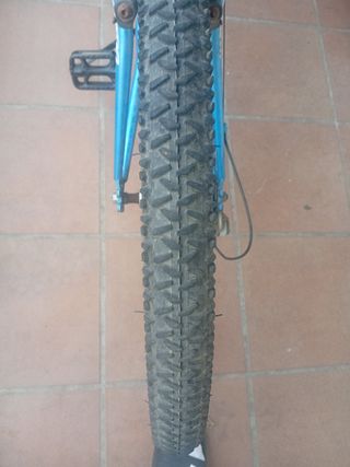 Bicicleta Torpado con ruedas y cámaras nuevas