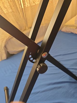 Soporte para teclado DOBLE X marca Guitto GKS-01