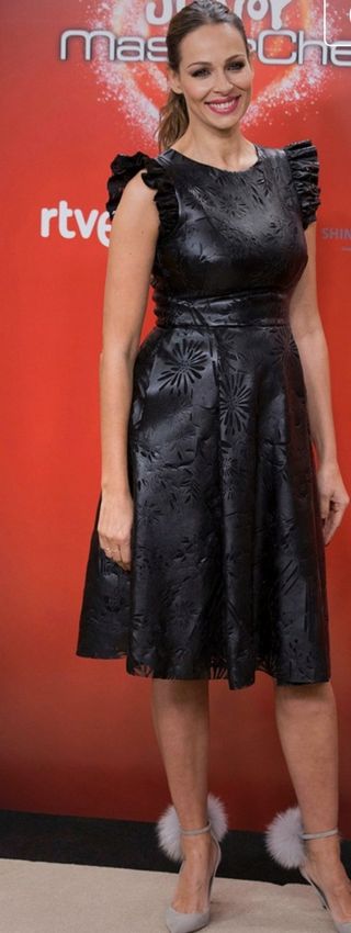 Vestido Dolores Promesas Negro
