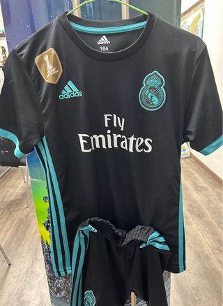 Conjunto Camiseta y Pantalón Corto Adidas