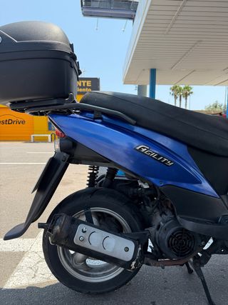 Moto Kymco Agility 125cc Azul