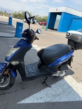 Moto Kymco Agility 125cc Azul