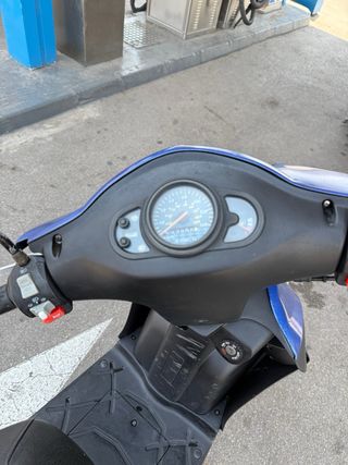 Moto Kymco Agility 125cc Azul