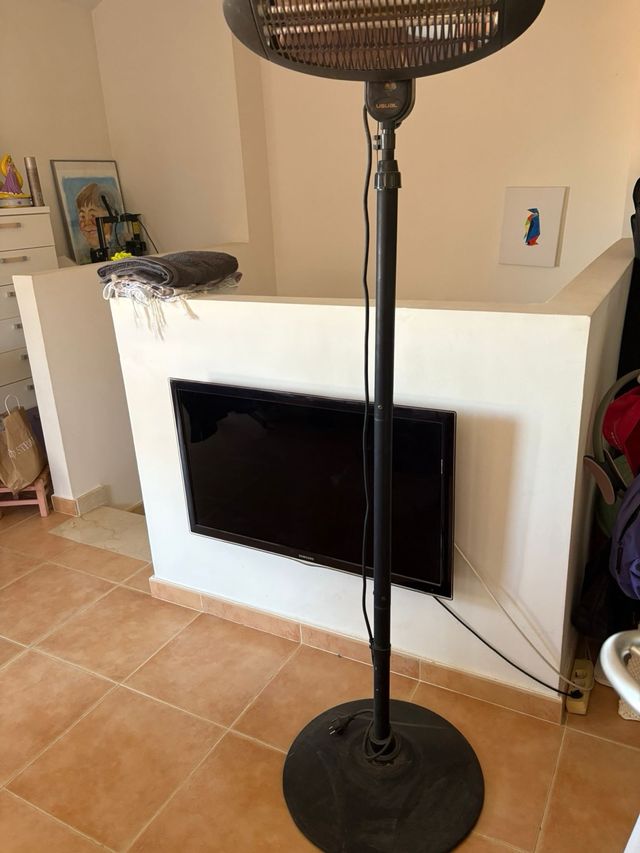 Estufa de exterior con pie