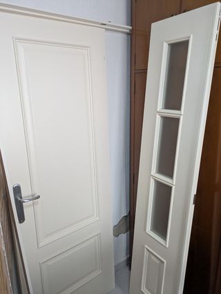 Puerta interior madera lacado blanco