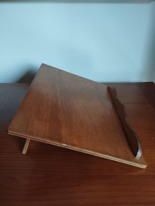 Atril de madera para libros + otro de regalo