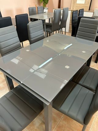 MESA EXTENSIBLE DE COMEDOR + 6 SILLAS GRIS NUEVA