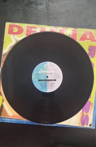 Dhelia - Ravers