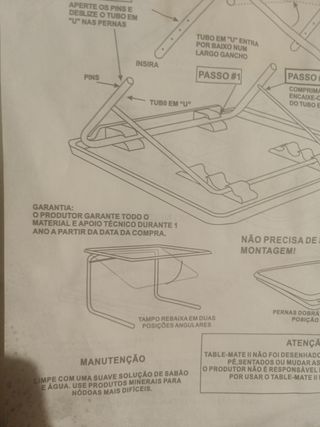 Mesa auxiliar metálica