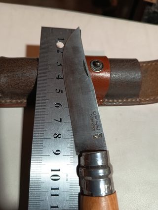 Coltello Opinel n°9 Carbonio con Fodero