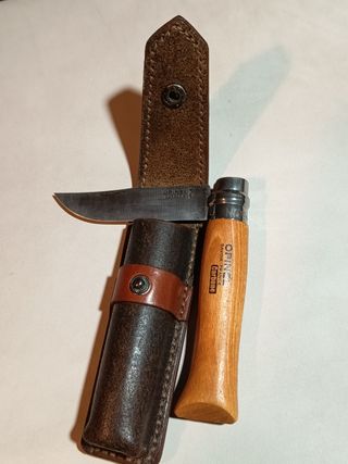 Coltello Opinel n°9 Carbonio con Fodero