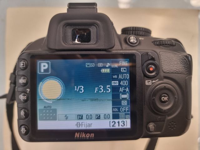 Cámara Nikon D3100