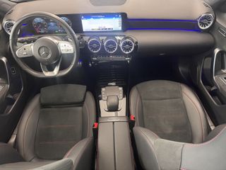 MERCEDES A 250e AMG