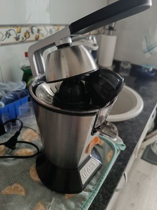 Exprimidor Ufesa EX4950 Delux Nuevo