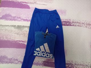 Conjunto Adidas Pantalón y Camiseta Azul
