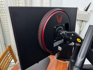 Monitor LG 27” 2K 144Hz