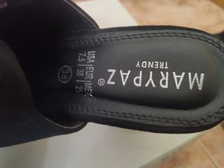 Zapatos de tacón Marypaz negros