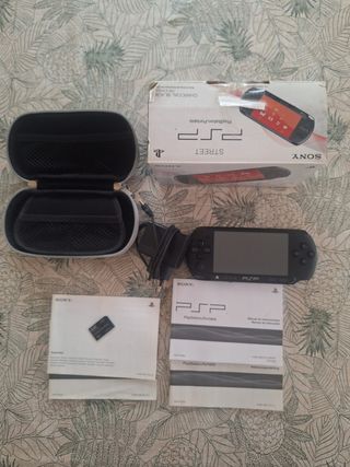 PSP Street E1004 CB Negra
