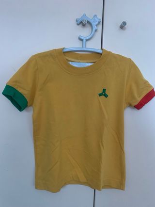 Uniforme Infantil Colegio Montserrat Barcelona.