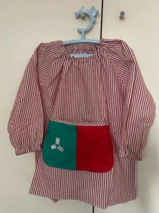 Uniforme Infantil Colegio Montserrat Barcelona.