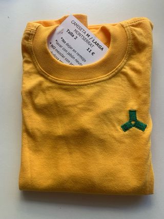 Uniforme Infantil Colegio Montserrat Barcelona.