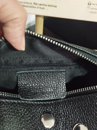 Bolso Piel Negro Tachuelas The Genuine Leather