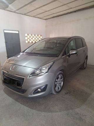 Peugeot 5008 2017 Siete plazas