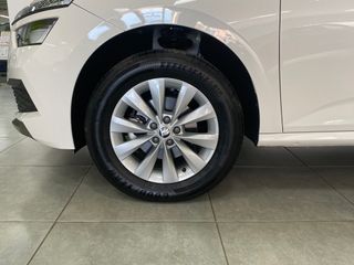 Skoda Kamiq Ambition 1.0 TSI 110C DSG Espectacular