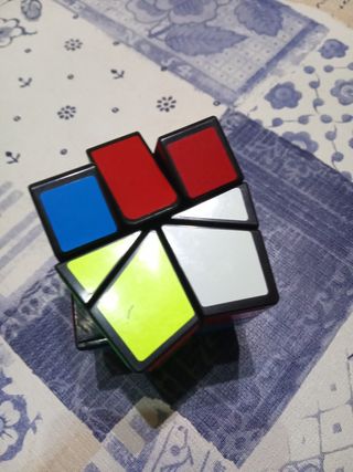 Coleccion de cubos Rubik