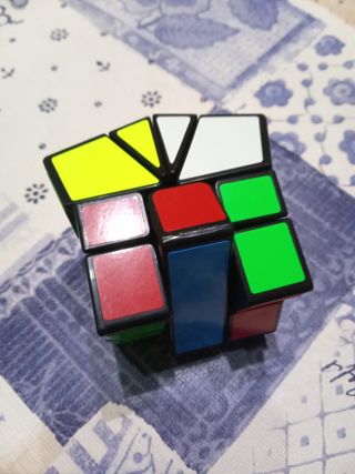 Coleccion de cubos Rubik