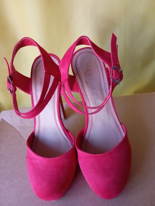 Sandalias Marypaz Rojas Plataforma Tacón