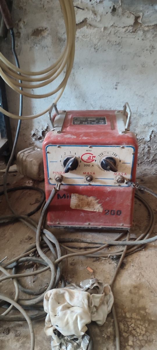 Soldadora de electrodos Mini 200A