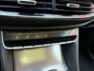 MG EHS 2022 1.5TGDI PHEV Luxury