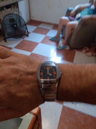 Reloj Lotus Hombre Negro y Plateado