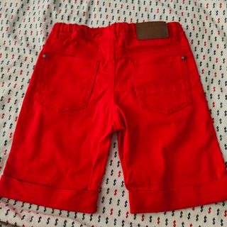 Pack 2 Bermudas Niño Talla 10 
140 cm